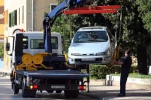 Optimieren Sie Ihren Umzug nach Flensburg mit Halteverbot-Services: Reservieren Sie Ihre Parkverbote ganz einfach!
