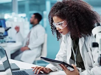 LIMS: Transparenz und Uebersicht fuer alle Laborablaeufe
