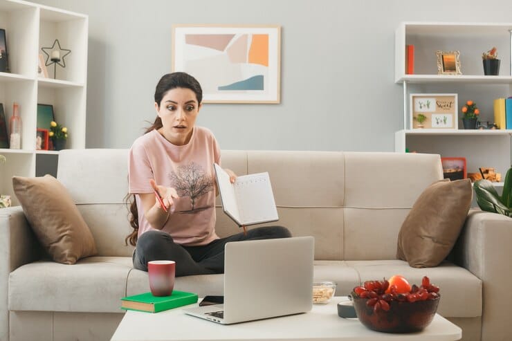 Arbeiten von Zuhause Minijob: Bei Coco257 kannst du entspannt von zu Hause aus arbeiten