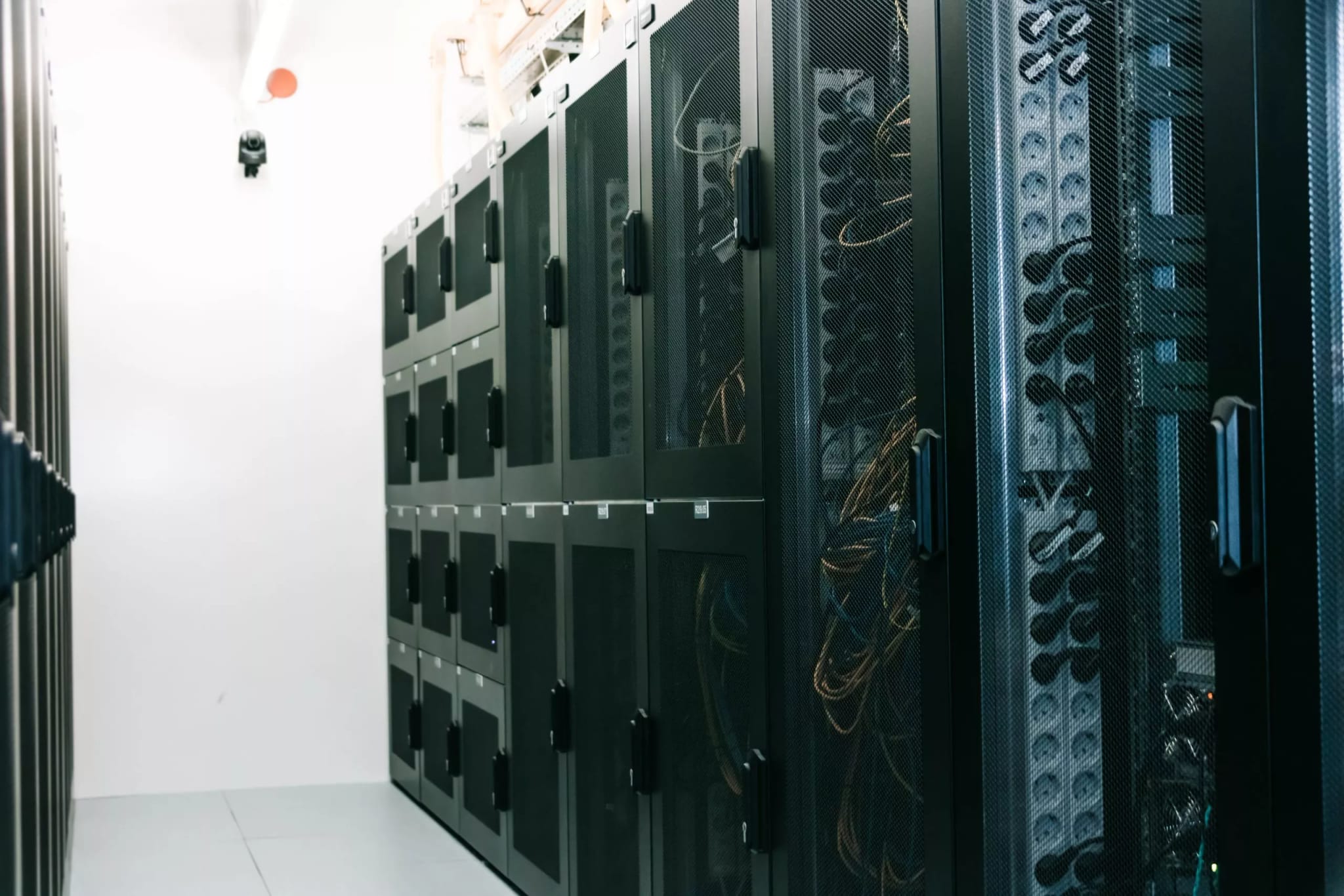 Maßgeschneiderte Lösungen mit Dedicated server mieten Deutschlandn für Ihr Unternehmen