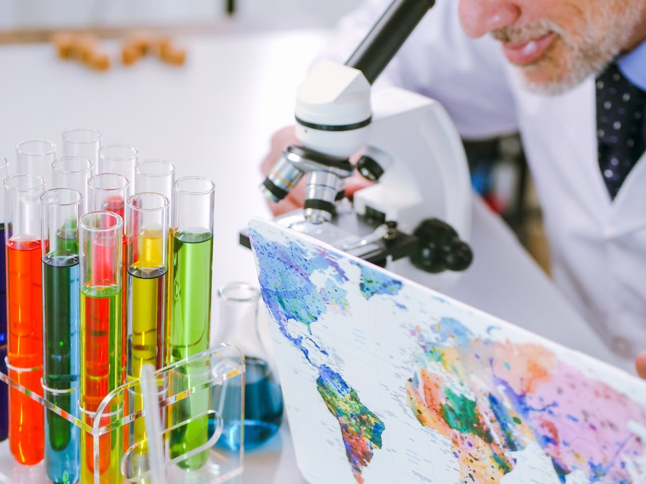 LIMS: Transparenz und Uebersicht fuer alle Laborablaeufe